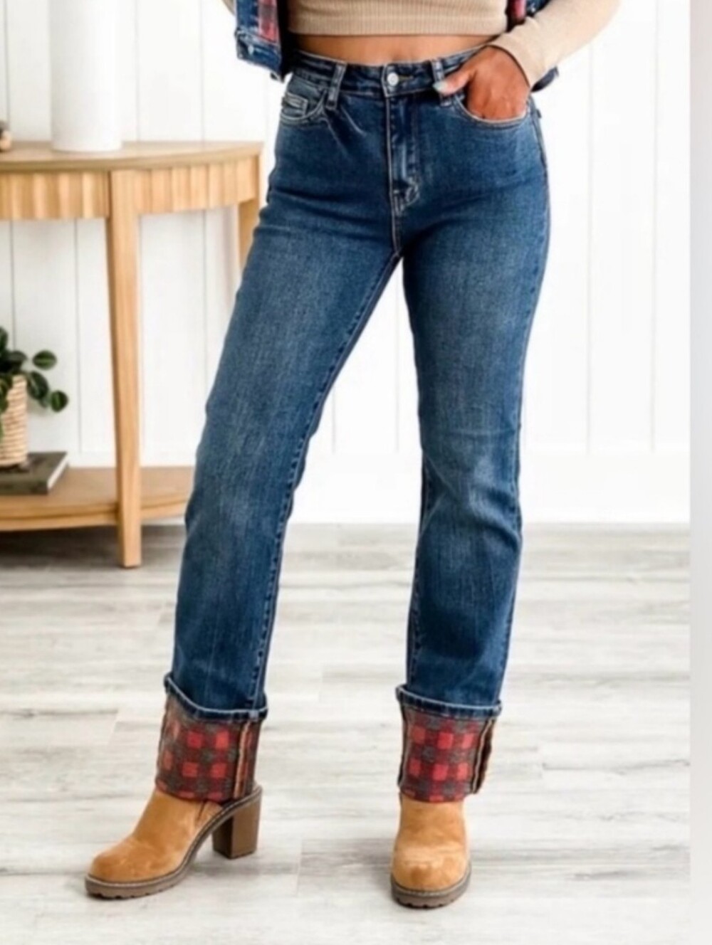 NWT Judy Blue High Waist Straight Leg Jeans Plaid Cuff Size 1/25 Stretch Denim